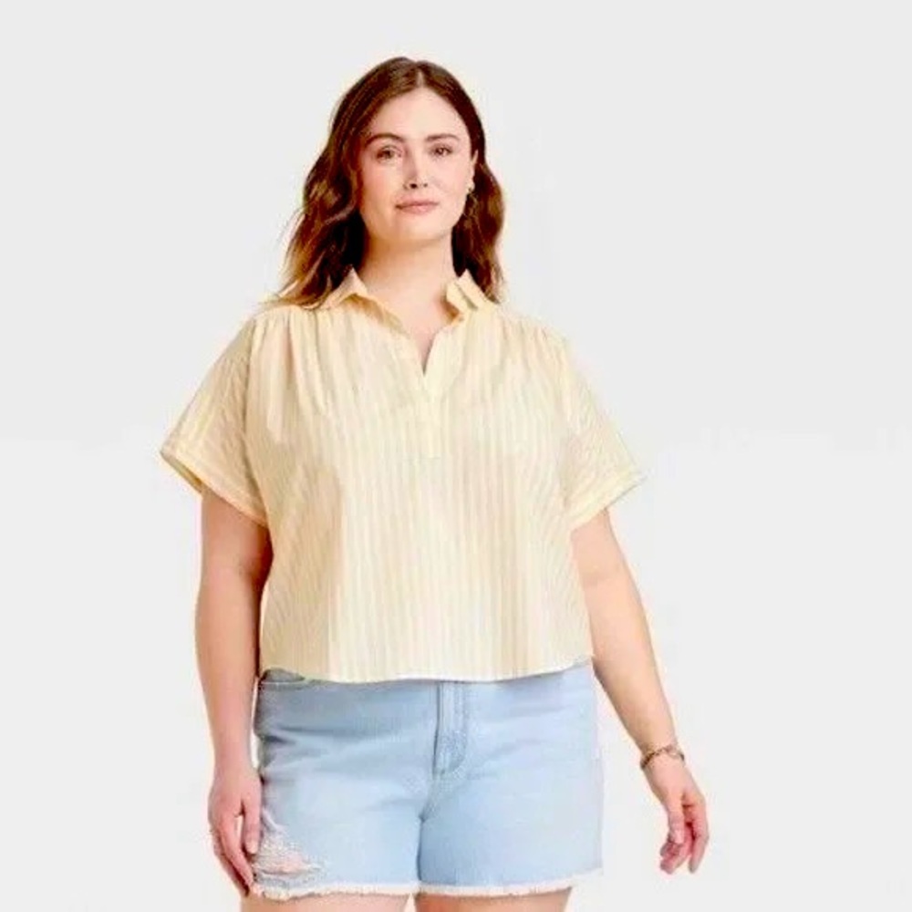 Universal Threads Striped Cream and Yellow Top